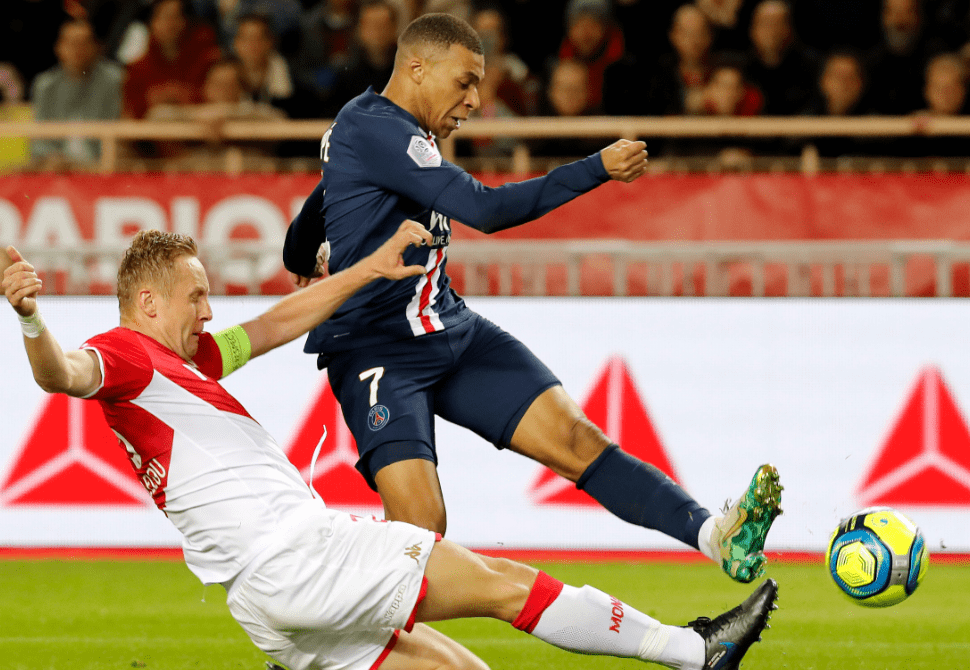 ayx体育app官方网址-罗马国际比赛日临场应变，志在法甲名次提升，赛场秩序良好，医务组通报恢复-ayx体育app官方网址